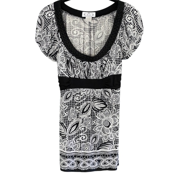 Trixxi Tops - Trixxi Floral Babydoll Top Puff Sleeve M Black Y2K Style Milkmaid Fairy Grunge